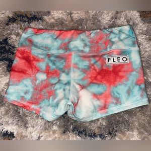 Fleo Shorts